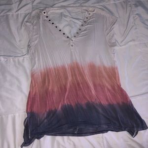 Ombré v-neck tee